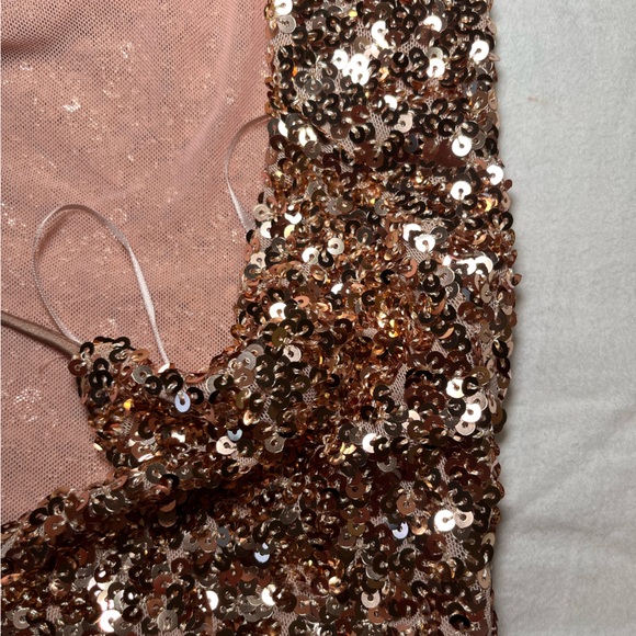 Sequin top - Picture 3 of 4